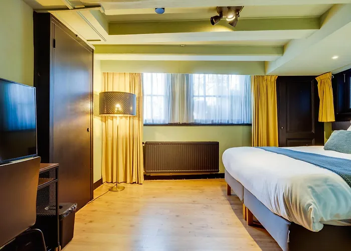 Seventyfive ホテル 2*